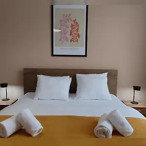 Corvin Center Apart Otel
